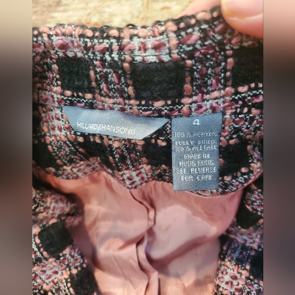 Black and Pink Tweed Pastel Blazer with Tailored Silhouette Size 4 - Picture 4 of 9